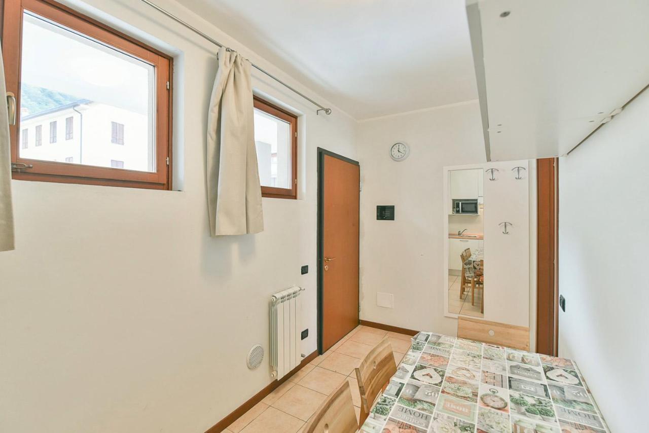 Appartement Voor 6 Personen, Aan Het Comomeer Acquaseria Ngoại thất bức ảnh