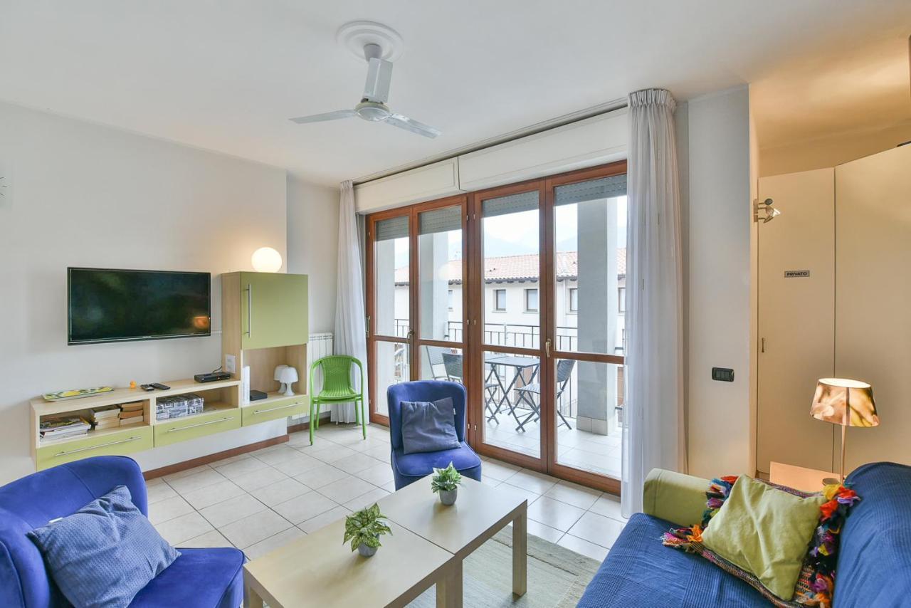 Appartement Voor 6 Personen, Aan Het Comomeer Acquaseria Ngoại thất bức ảnh